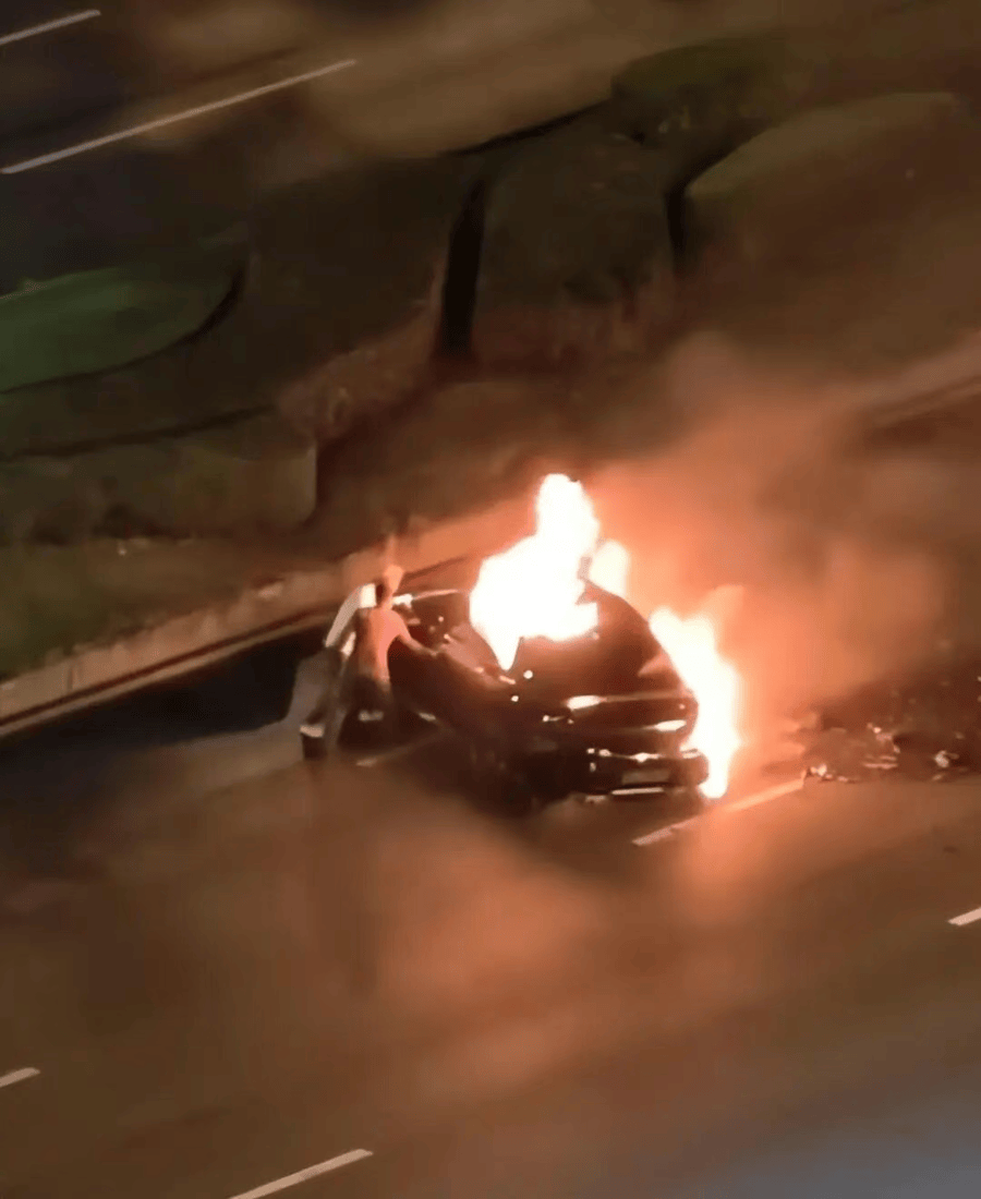 最新！成都SU7碰撞后燃燒司機死亡<strong></p>
<p>金屬制品廠
</strong>，小米股價暴跌超8%！客服最新回應(yīng):金屬制品廠
