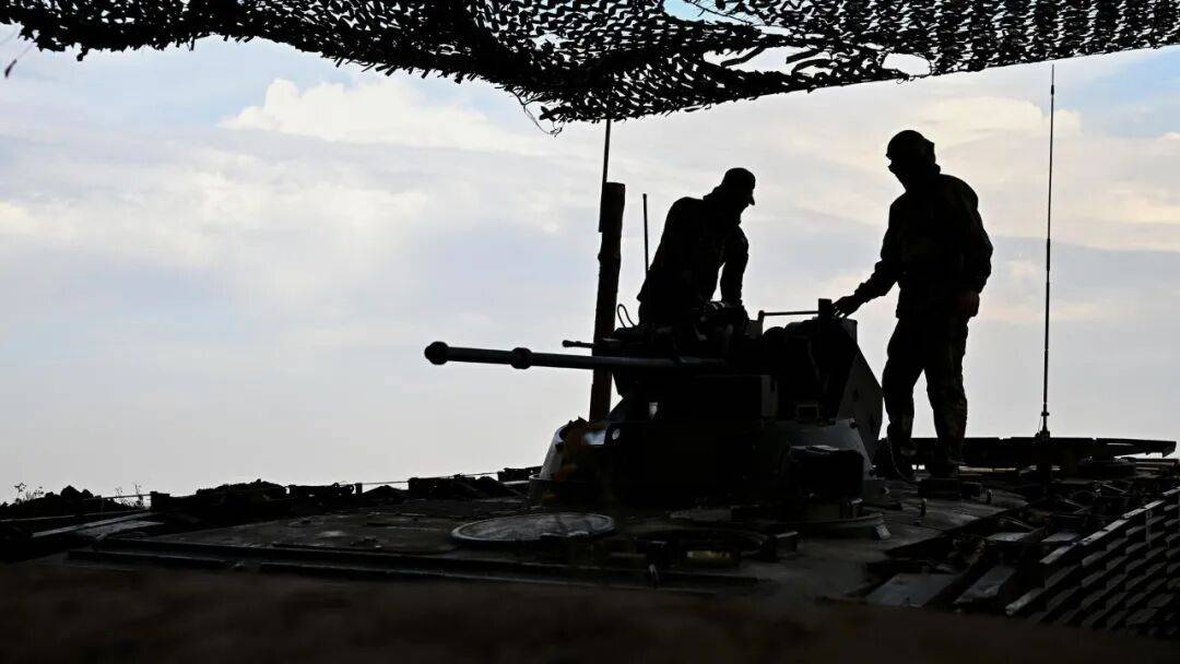 親俄地下組織:哈爾科夫州煉油廠的英國軍官被俄軍消滅:金屬制品廠