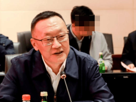 新疆維吾爾自治區黨委政法委副書記劉琛任上被查 今年擔任該職:金屬制品廠
