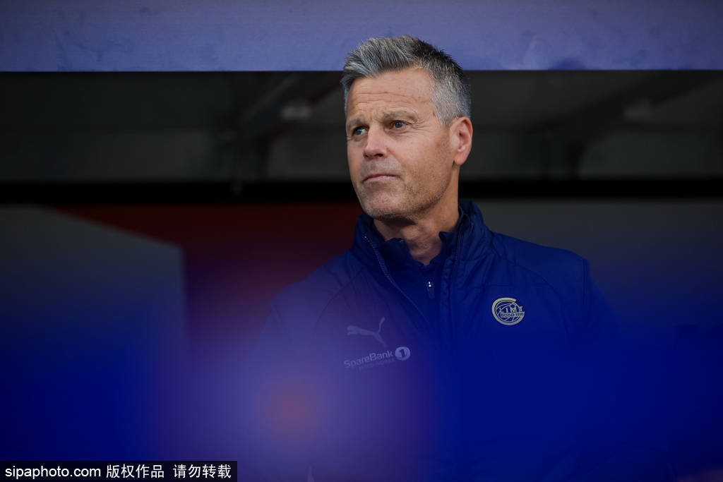 接近官宣！國(guó)足新帥最大熱門浮現(xiàn)，11月首秀，世界杯戰(zhàn)績(jī)成最大底氣:金屬制品廠
