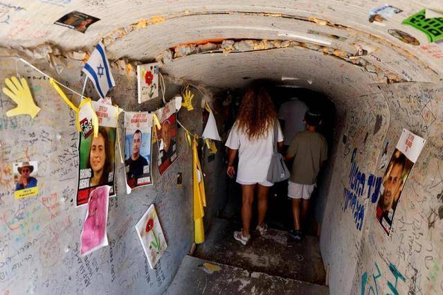 眾叛親離?7000哈馬斯打起內戰<strong></p>
<p>金屬制品廠
</strong>,以防長:將摧毀所有地下隧道!:金屬制品廠