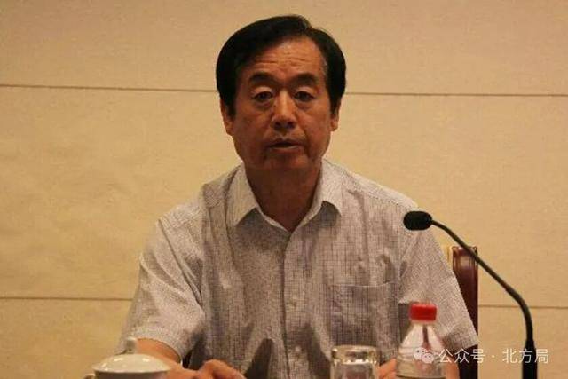 在中紀委任職30余年的副部級干部落馬，曾任中央巡視組組長:金屬制品廠
