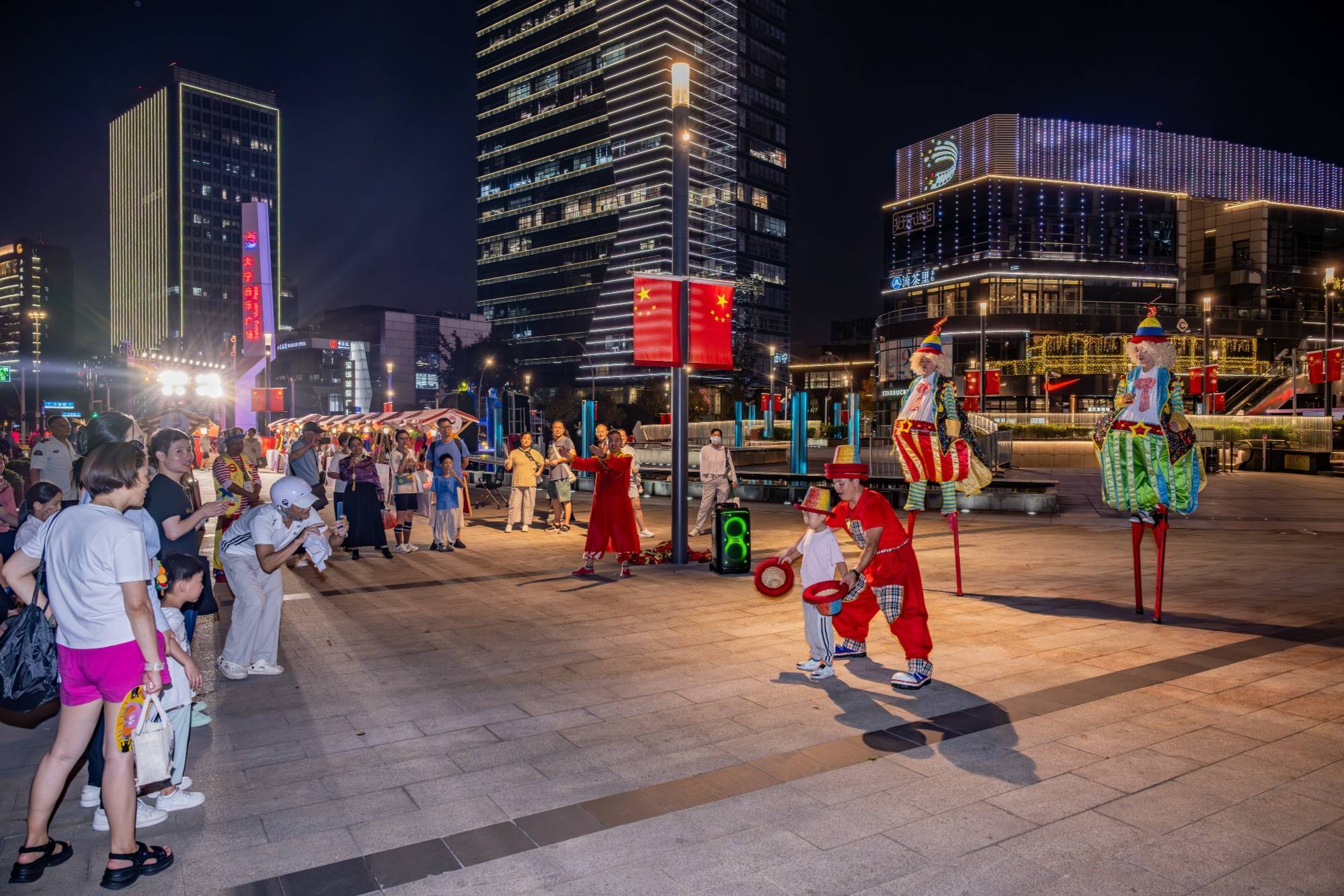 多元演出暖申城 文旅融合煥活力 2025第十一屆上海街藝節火爆舉行:金屬制品廠
