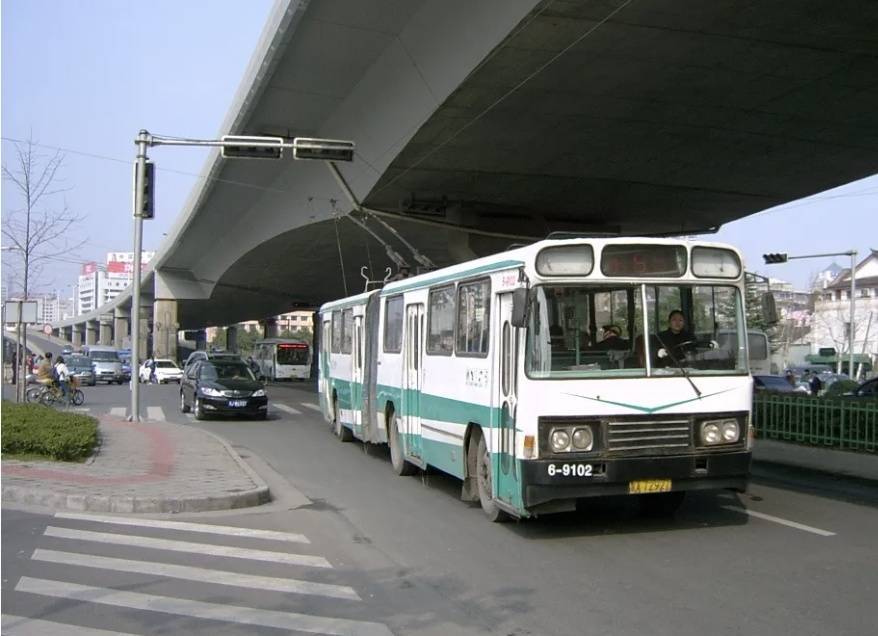 真的要說再見!杭州:今晚<strong></p>
<p>金屬制品廠
</strong>,最后一班!不少人的青春回憶…:金屬制品廠