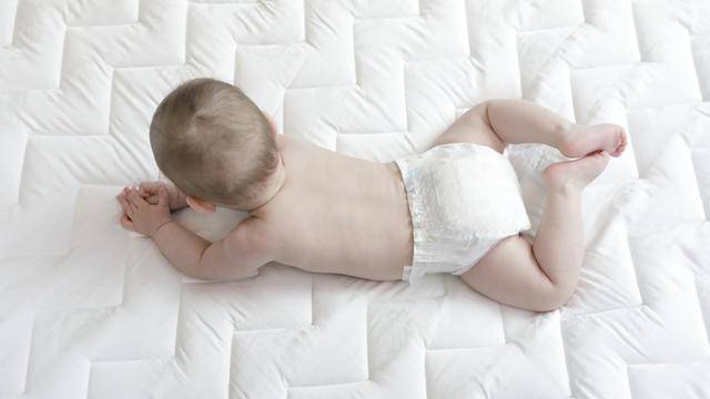 70后學(xué)霸夫妻非洲賣紙尿褲，年收入32億元，沖刺港股IPO:金屬制品廠
