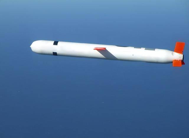 澤連斯基白跑一趟<strong></p>
<p>金屬制品廠
</strong>，特朗普拿“戰(zhàn)斧”當誘餌，只想再見普京一面:金屬制品廠
