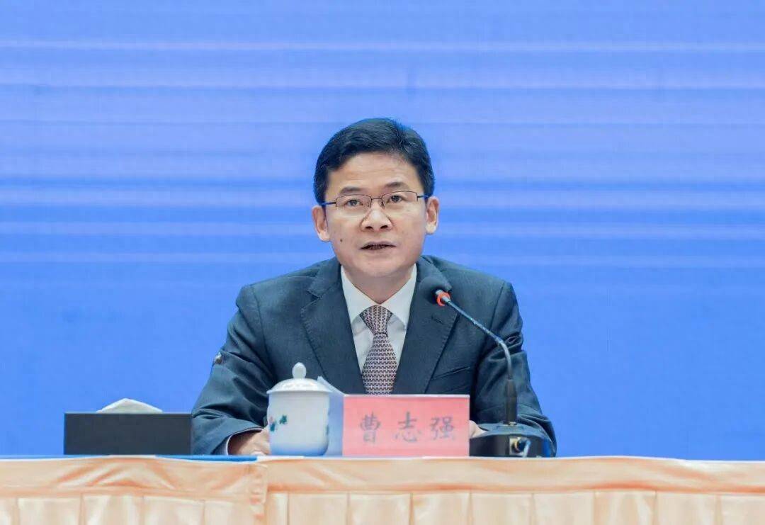 湖南省副省長曹志強，履新廣西:金屬制品廠
